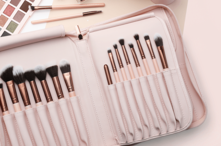 Get Just the Right Glow For Summer with These Brush Sets